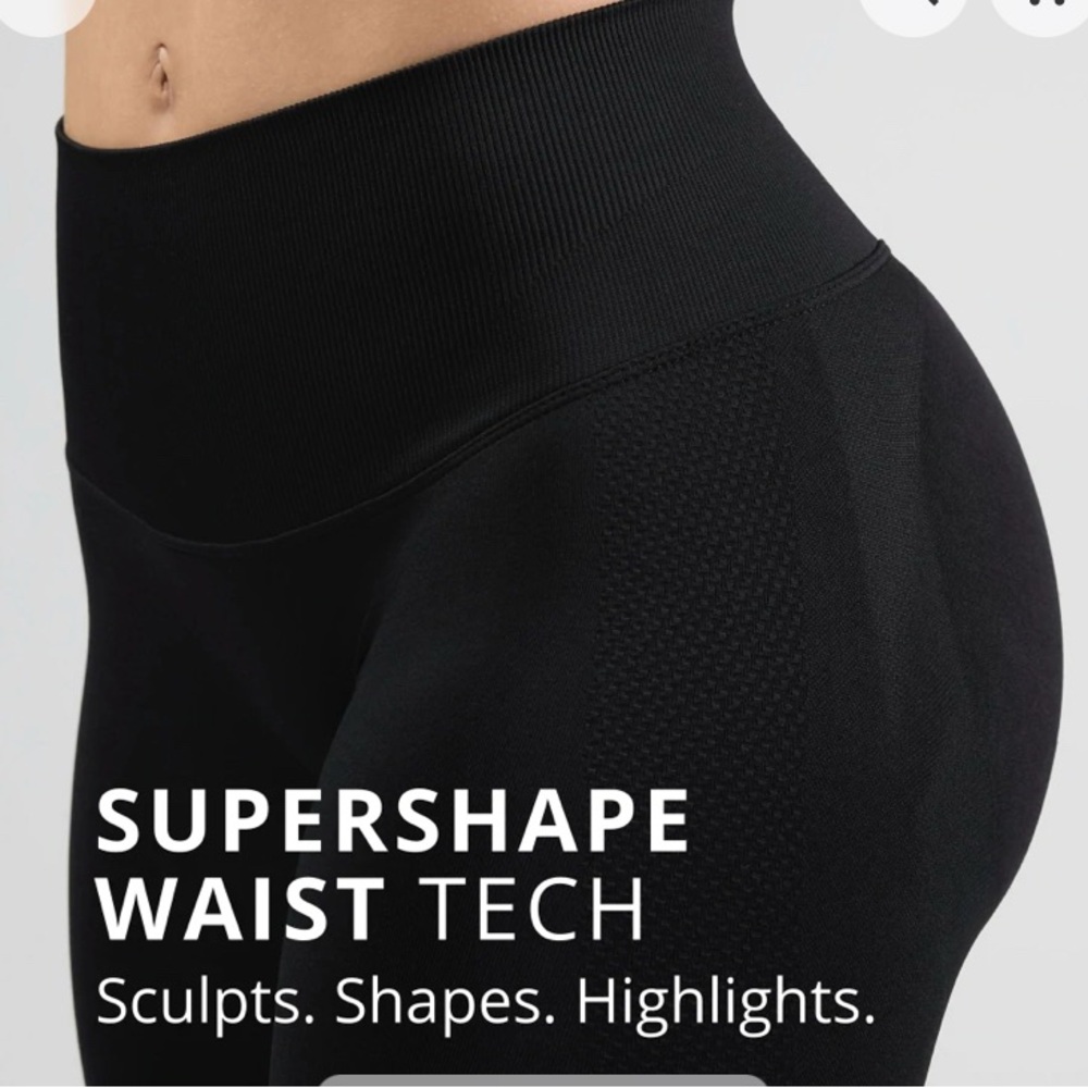 Women's Black High-Waisted Leggings - Picture 9 of 12